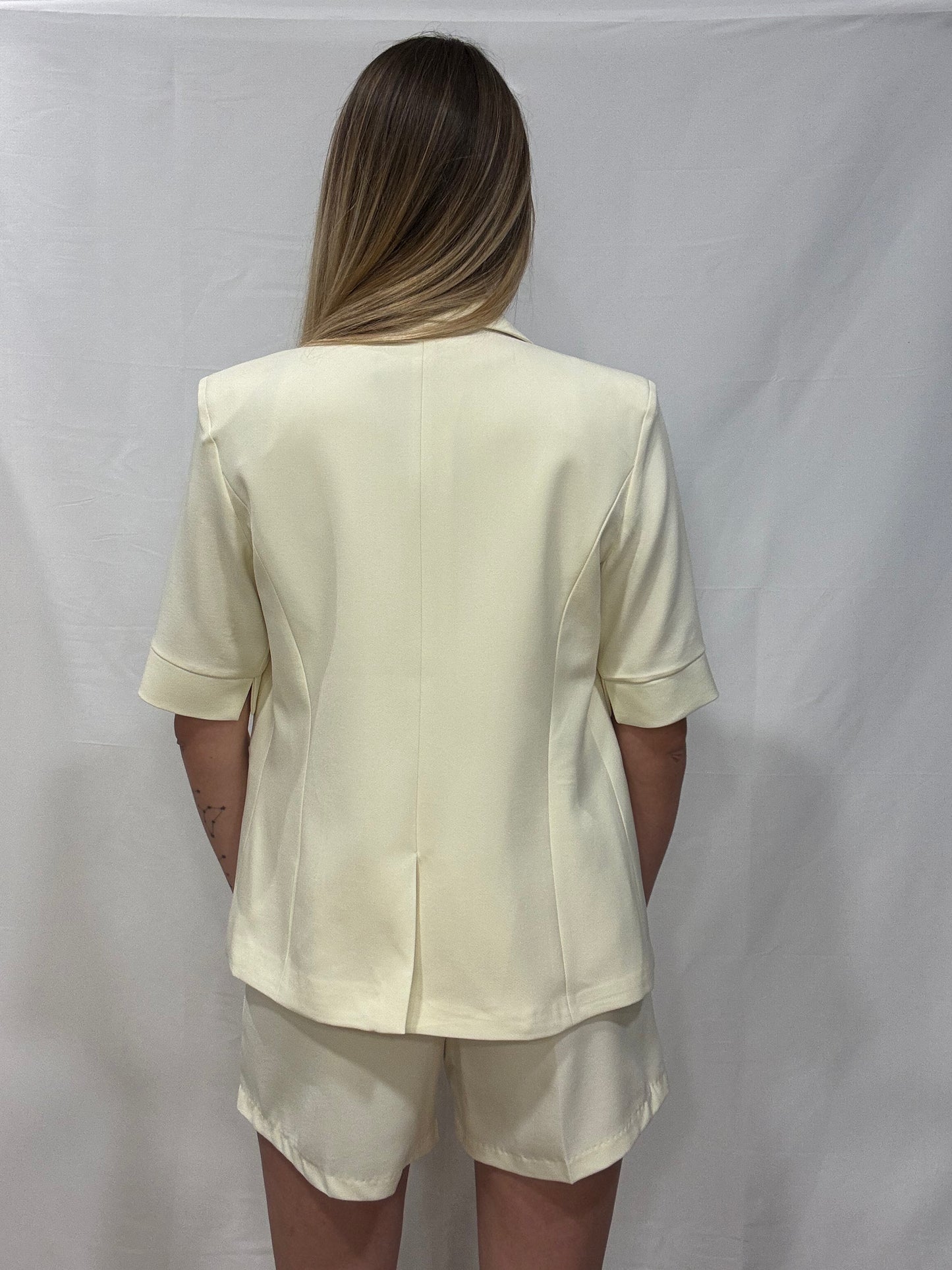 Giacca Anastasia Manica Corta